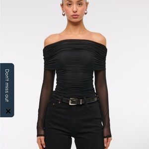 Abercrombie & Fitch Black Off-Shoulder Blouse